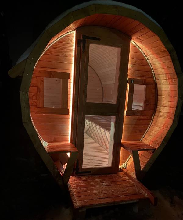 Sauna nocą